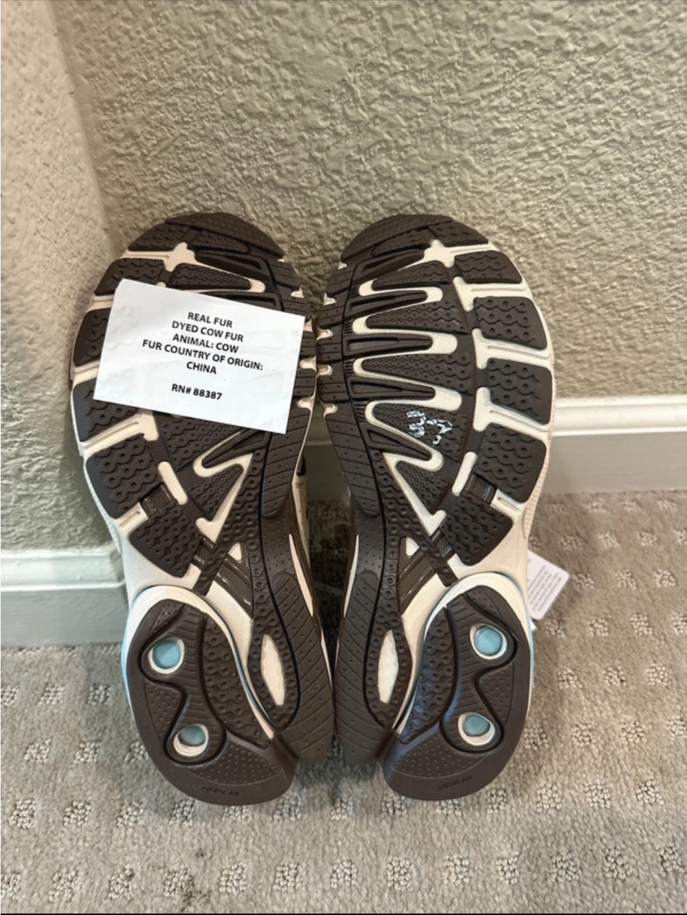 adidas Girls Giraffe Print Sneakers with Light Blue Laces - Picture 7 of 7